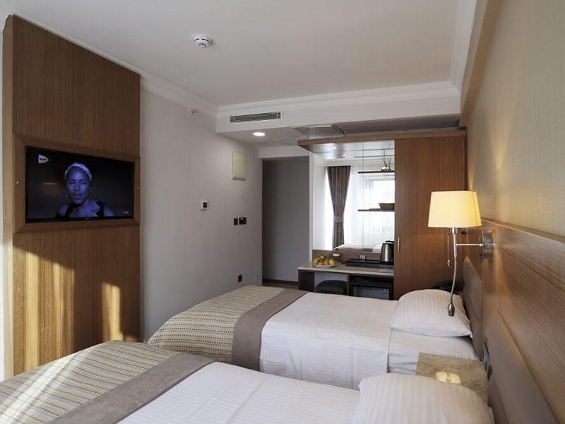 Nl Amsterdam Hotel Istanbul Exterior photo